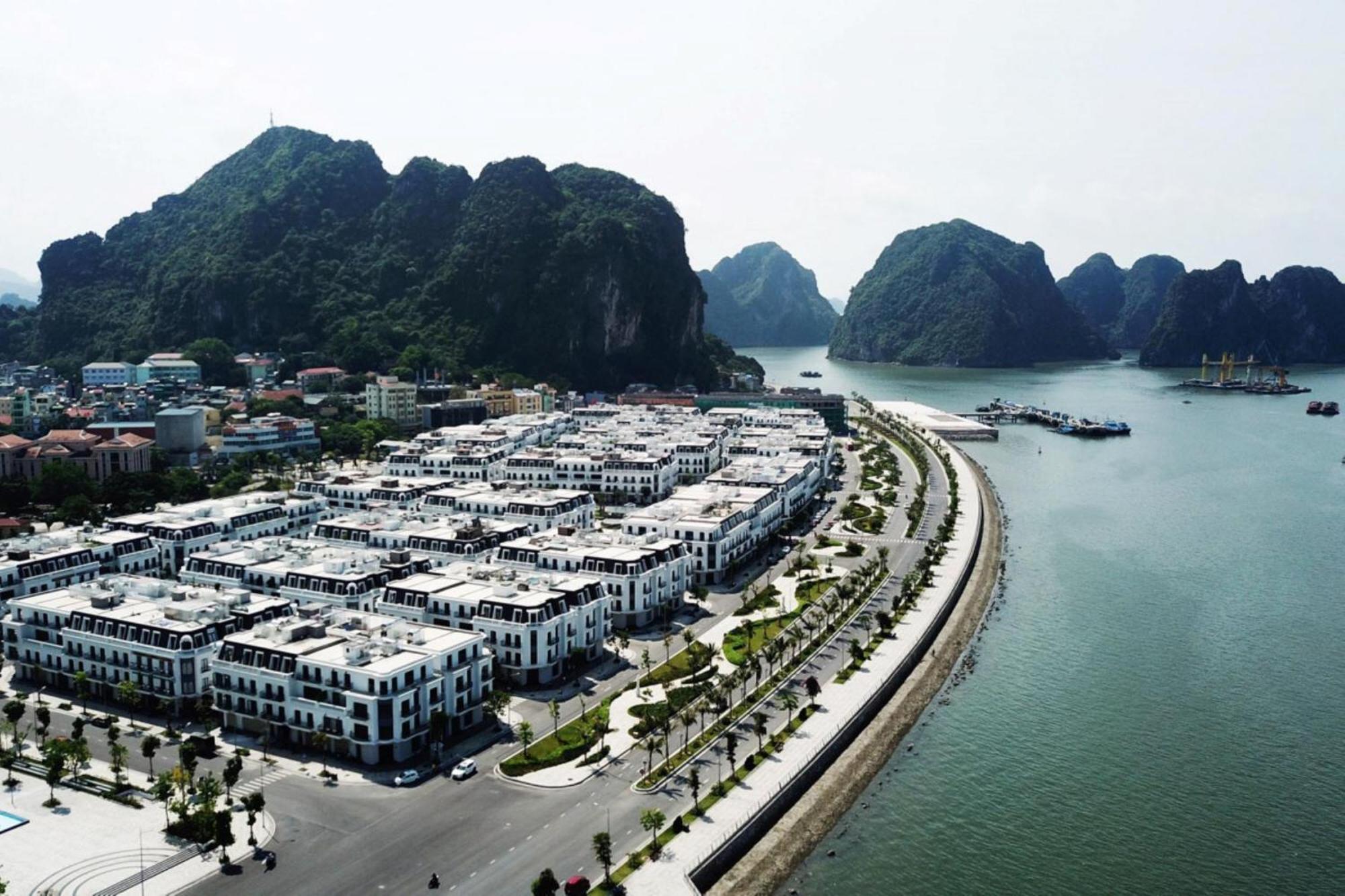 Ha Long Legend Hotel Esterno foto